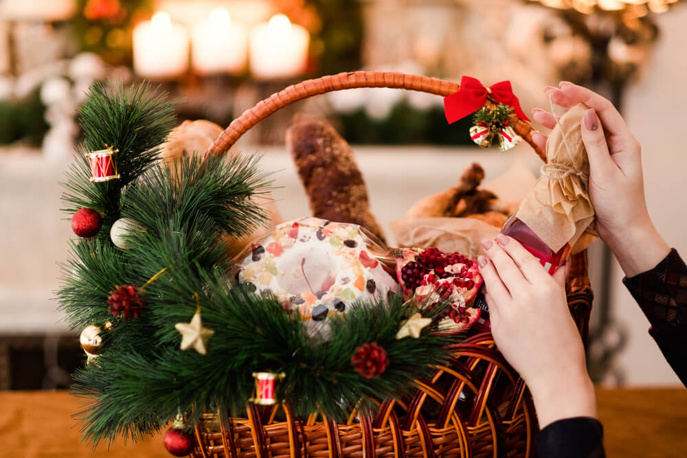 10 Mother's Day Hamper Ideas for Mums Who Say They Have Everything